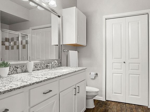 5th image of 7927 Forest Ln #3301T