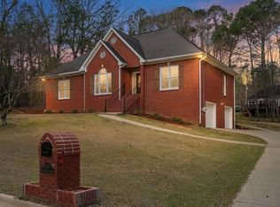 8208 Emerald Ln, Pinson, AL 35126