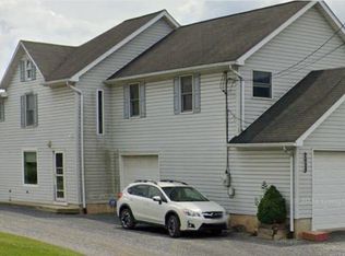 2628 Levans Rd N, Coplay, PA 18037