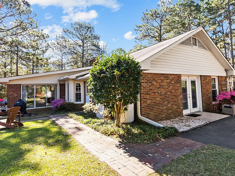 1105 N Glenwood Trl — Photo 30