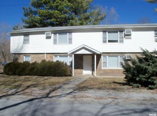 1457 W Lake Rd, Murphysboro, IL 62966