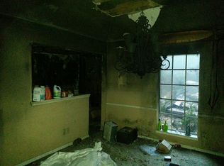 615 S Rivershire Dr, Conroe, TX 77304