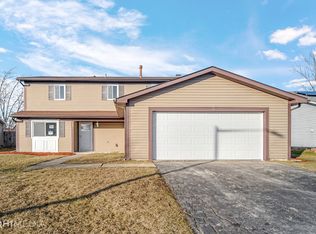 12 Timberlane Rd, Matteson, IL 60443