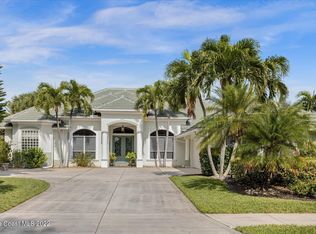 222 Rainbow St, Merritt Island, FL 32952