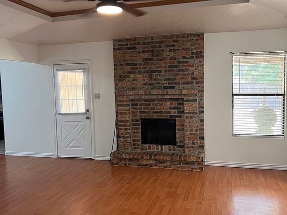 2nd image of 5740 Kristin Ln