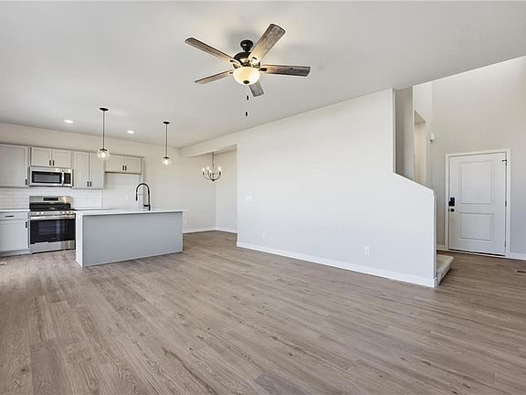 6th image of this home