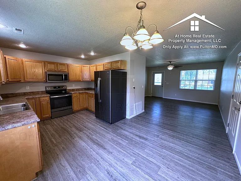 1002 Cote Sans Dessein Rd — Photo 6