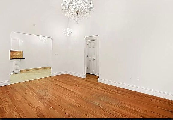3rd image of 172 E 91st St APT 1J