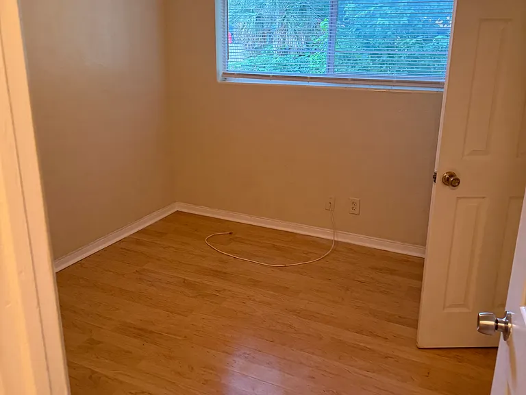 149 Oakwood Dr — Photo 9