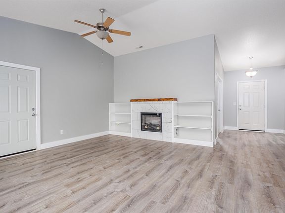 3rd image of 5011 Wrigley Dr