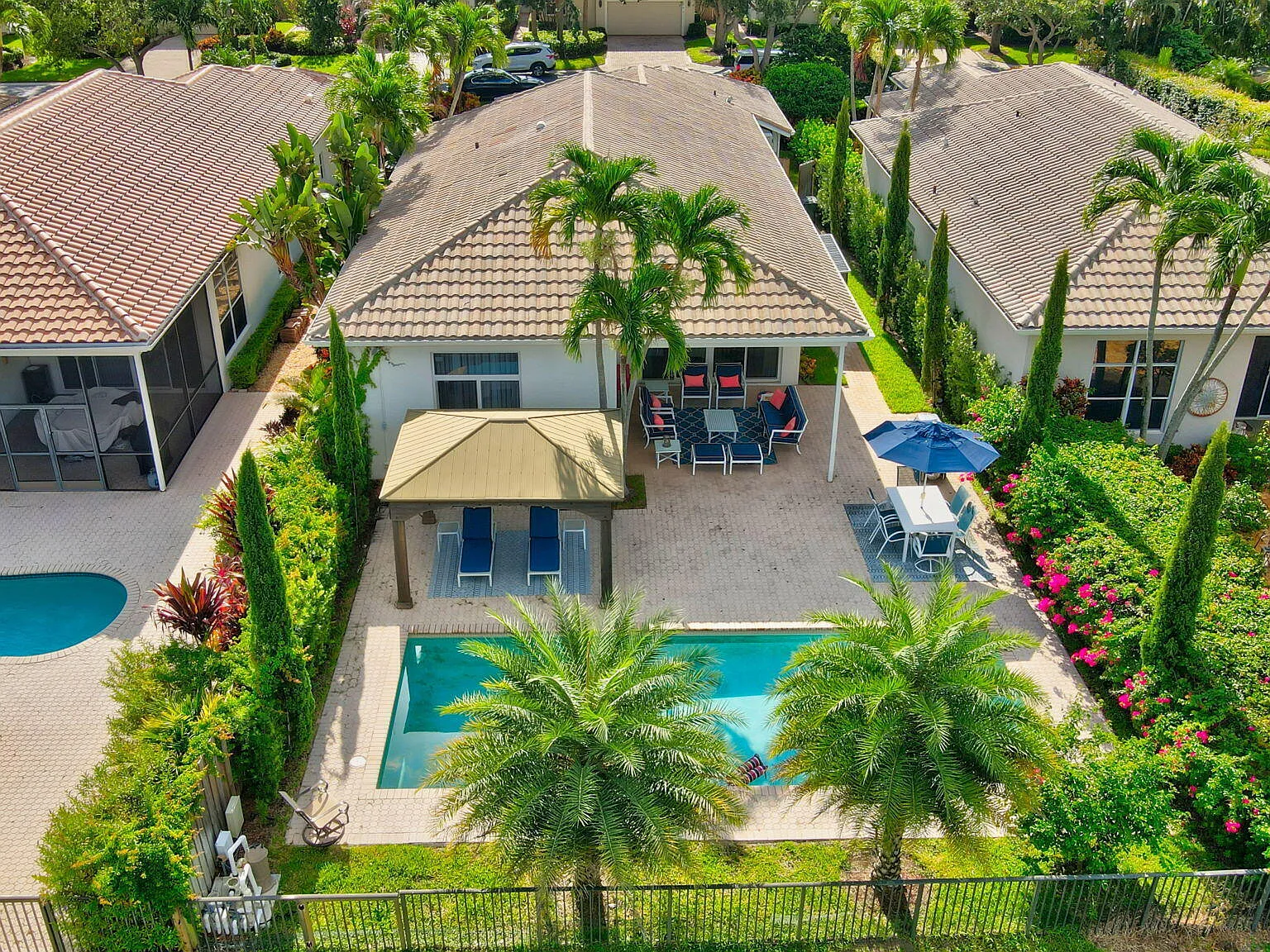 3 bed, 3.5 bath, 2247 sqft, $15,000 — Photo 1