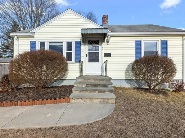 70 Linda St, Abington, MA 02351