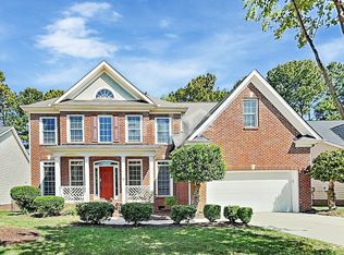 5705 Beargrass Ln, Raleigh, NC 27616