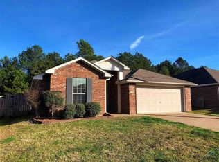 20001 Meadow View Ln, Flint, TX 75762