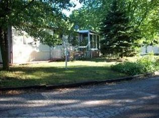 285 Misty Rdg, Lakemoor, IL 60051