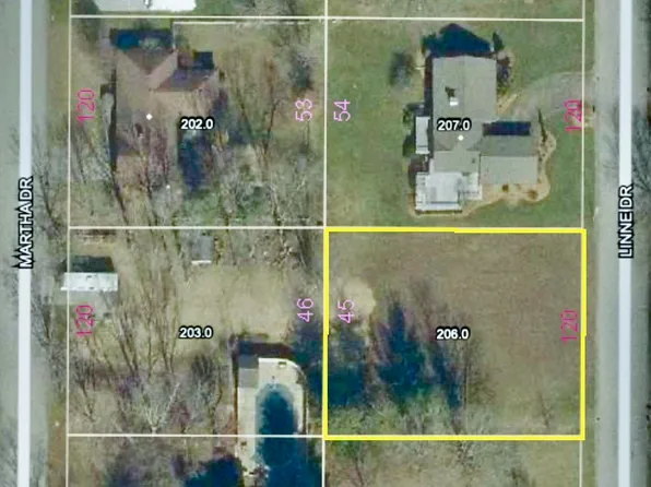 Linne Dr, Jasper, IN 47546
