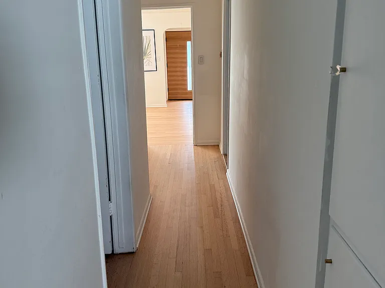 1221 S Curson Ave — Photo 8