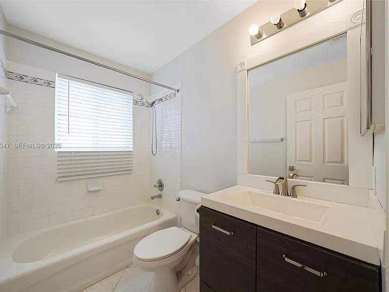 4312 Laurel Ridge Cir — Photo 31