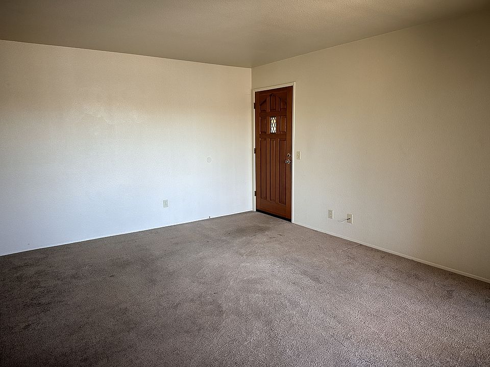 Living room (looking toward door)
