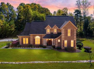 740 Smith Chapel Rd, Campobello, SC 29322