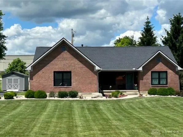 7241 Quarterhorse Dr, Springboro, OH 45066