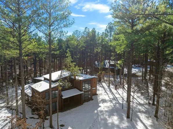 48 Lowe Ln, Broken Bow, OK 74728