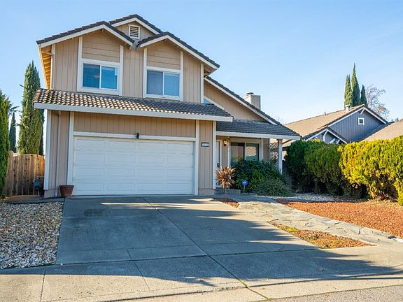 3rd image of 2355 Dawn Way