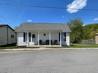 200 Washington St, Fairview, WV 26570