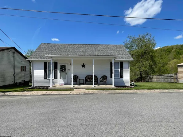 200 Washington St, Fairview, WV 26570