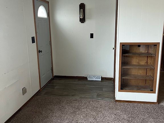 2nd image of 4004 W 14th St #4004