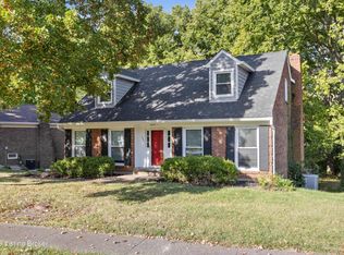 7604 Charron Rd, Louisville, KY 40220