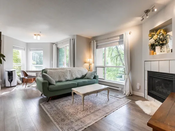 2437 Welcher Ave #209, Pt Coquitlam, BC V3C 1X8