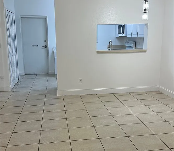 8484 Bernwood Cove Loop #1301 — Photo 6