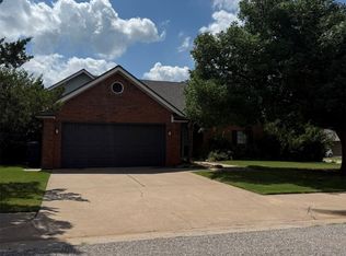 15517 Juniper Dr, Edmond, OK 73013