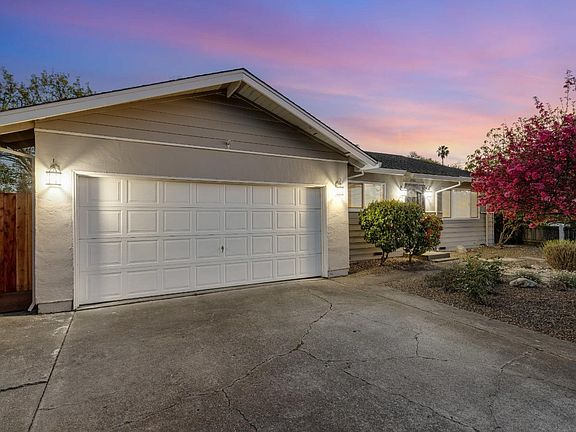 4th image of 598 Cherrywood Drive
