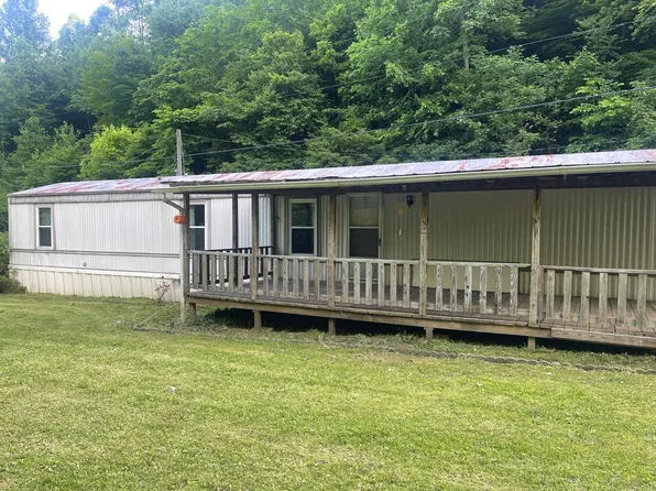 163 Brown Br, Sitka, KY 41255