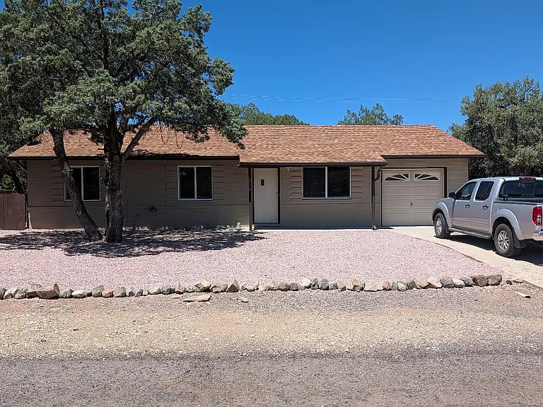 316 Canyon View St — Photo 1