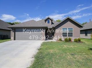505 E Wire Ridge Dr, Rogers, AR 72758