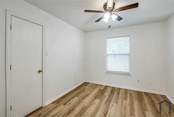 213 Port Ingleside Dr — Photo 6