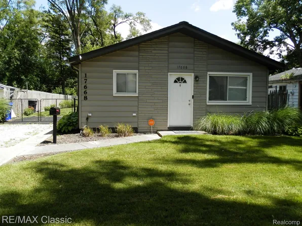 17668 Five Points St, Detroit, MI 48240