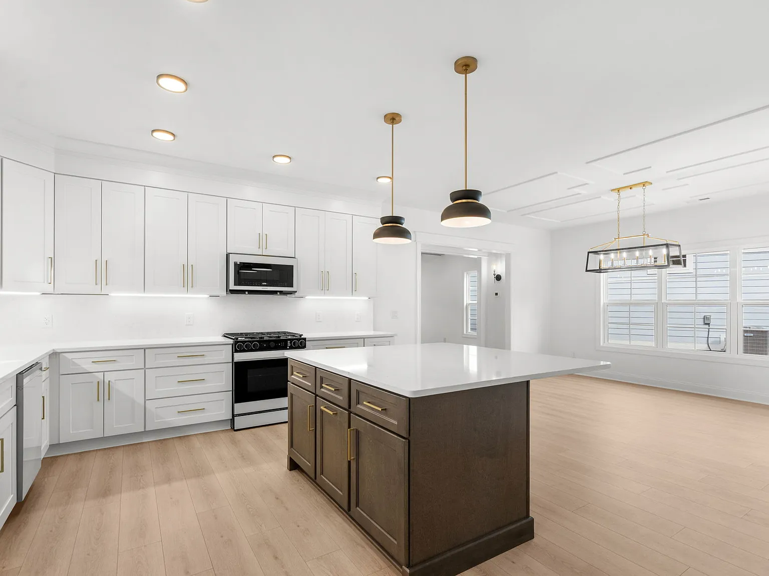 168 Arbor Ridge Circle - 1 — Photo 1
