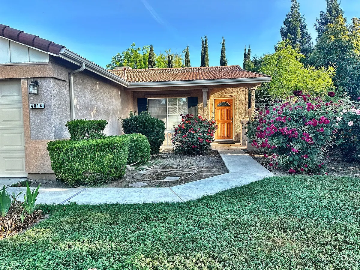 Building Photo - 4018 W Elowin Ct
