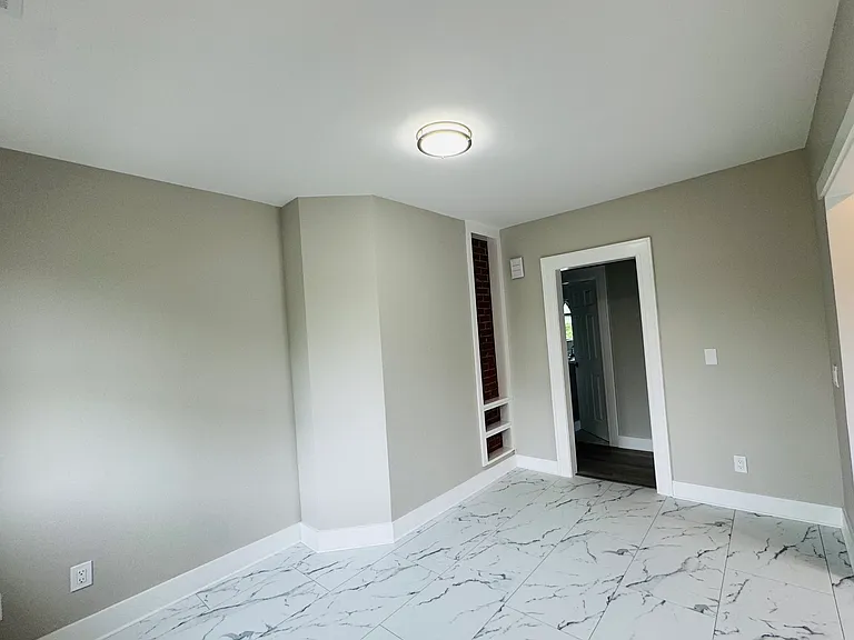 52 Howard Ave #3 — Photo 13