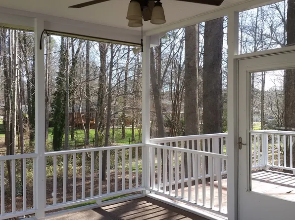 205 Bentpine Dr, Raleigh, NC 27603