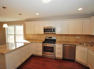 722 8th St, Union Beach, NJ