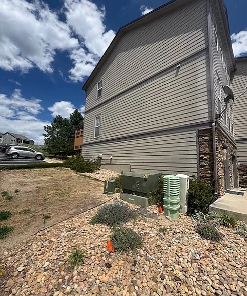 940 Burning Bush Point — Photo 3