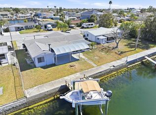 13701 Maria Dr, Hudson, FL 34667