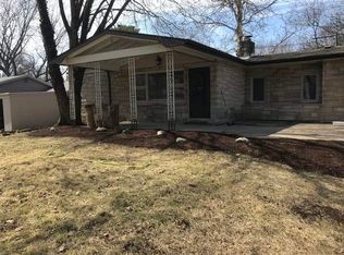1009 S Westlawn Ave, Champaign, IL 61821