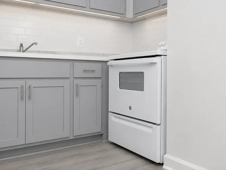 1645 Forest Rd #307 — Photo 14