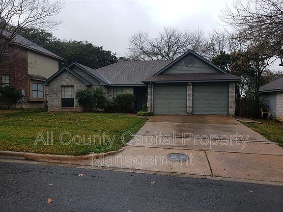 2nd image of 1809 Parkwood Dr